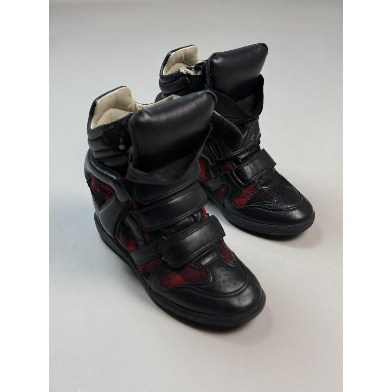 Isabel Marant Women's Black and Red Boots