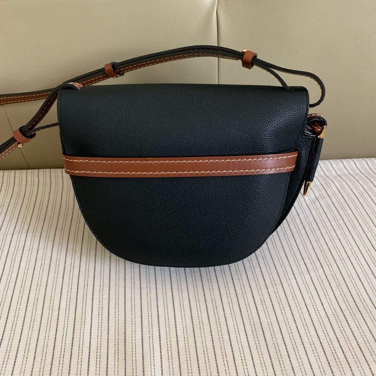 Loewe gate small