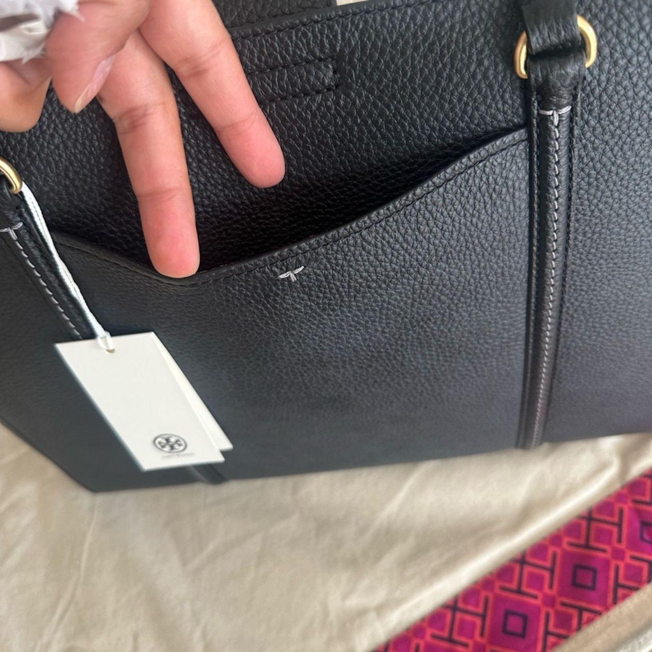 Last one ❤️‍🔥 New Tory Burch Thea large leather tote black